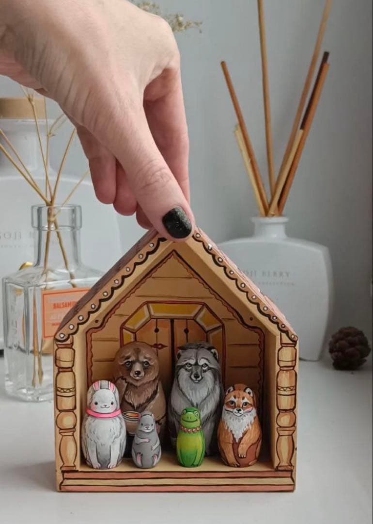 ロシア雑貨☆民話マトリョーシカ『テレモーク』小さなおうち(7P）マルガリータ作