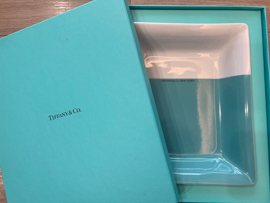 Tiffany & Co. カラーブロック　ヴィドポシェ