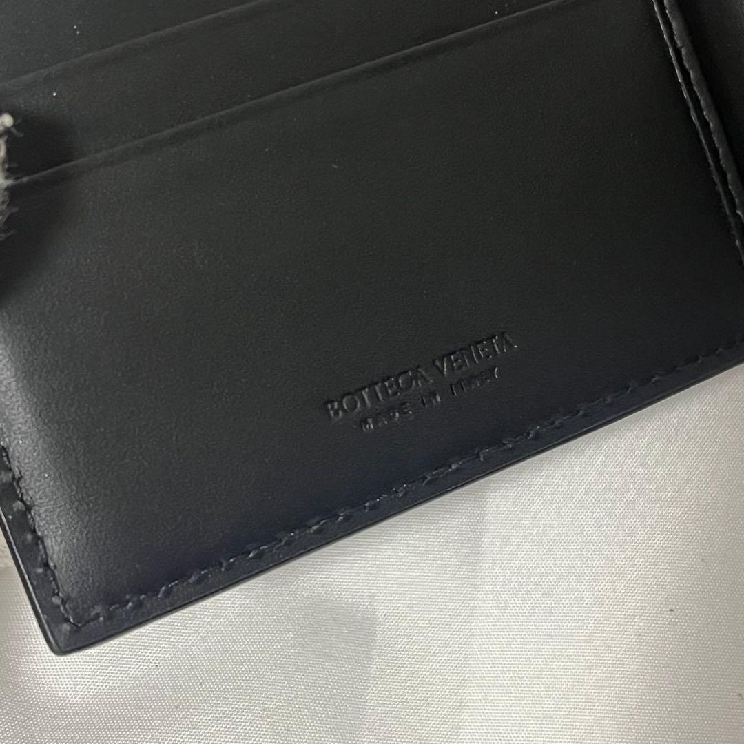 未使用✨　Bottega Veneta 折り財布　イントレチャート　レザー　黒