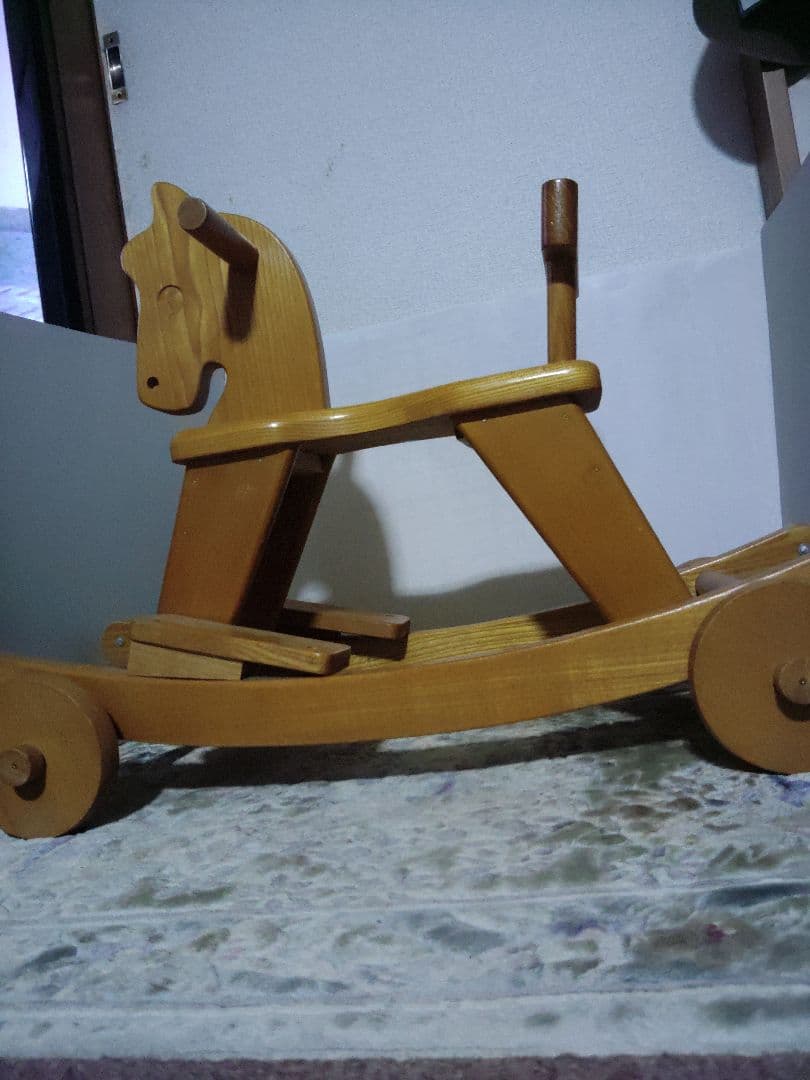 オモチャ、ホビー、乗り物、木馬