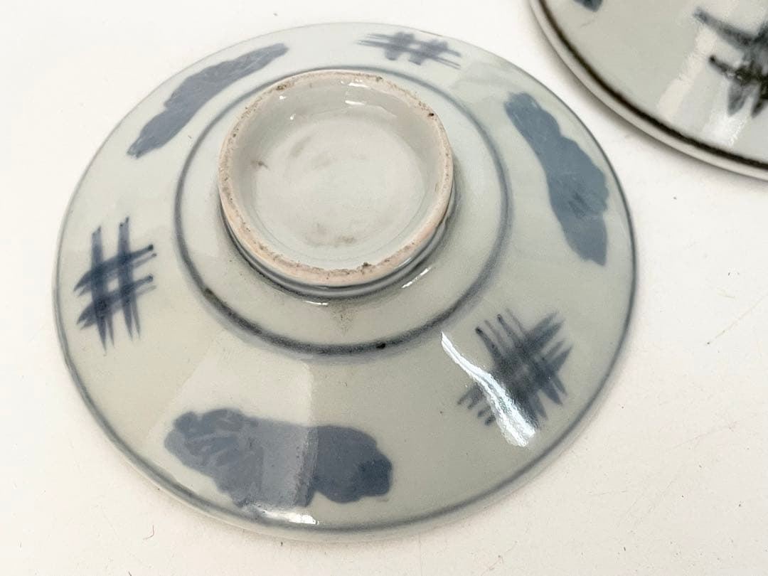 骨董　アンティーク　古伊万里　こんにゃく印判　井桁文様　蓋茶碗　初期伊万里　民藝