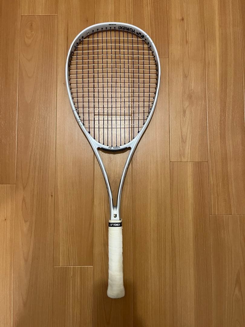 超ベストセラー2本セット YONEX プレミアムカスタム ナノフォース8VREV