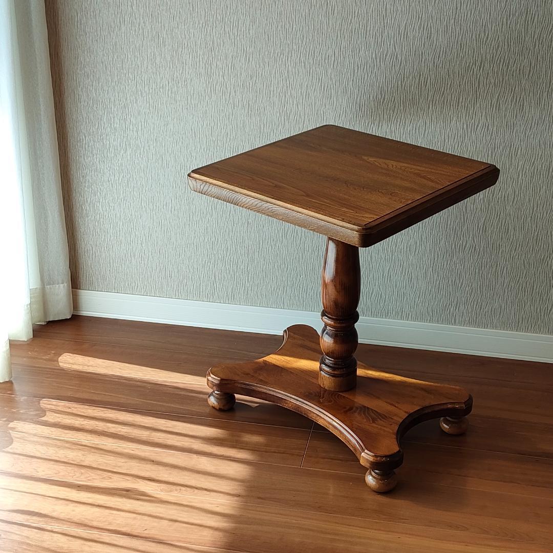 アンティーク　サイドテーブル　コーヒーテーブル　丸脚　スクエア