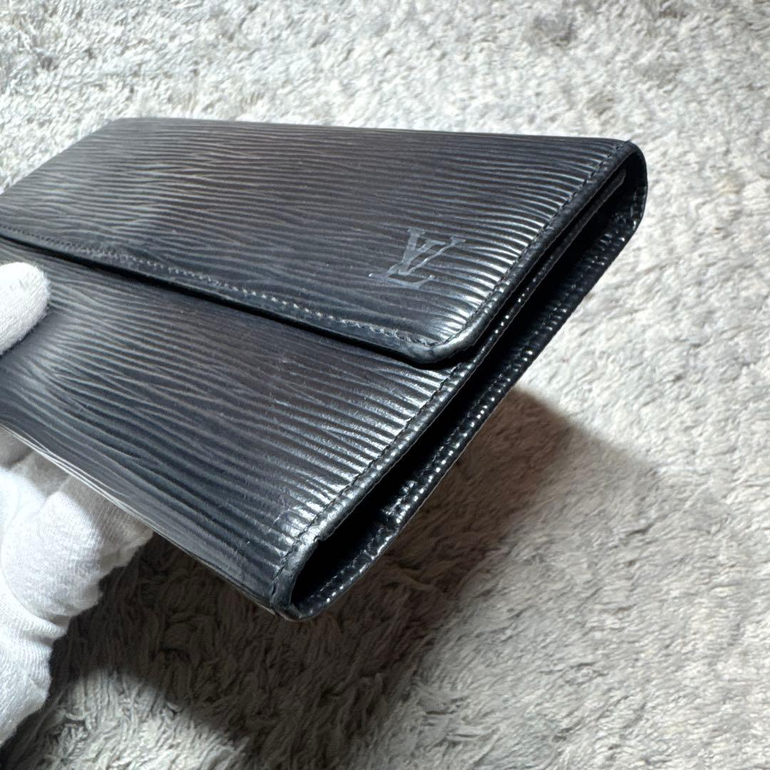 LOUIS VUITTON ルイヴィトン 長財布 三つ折り エピ ブラック