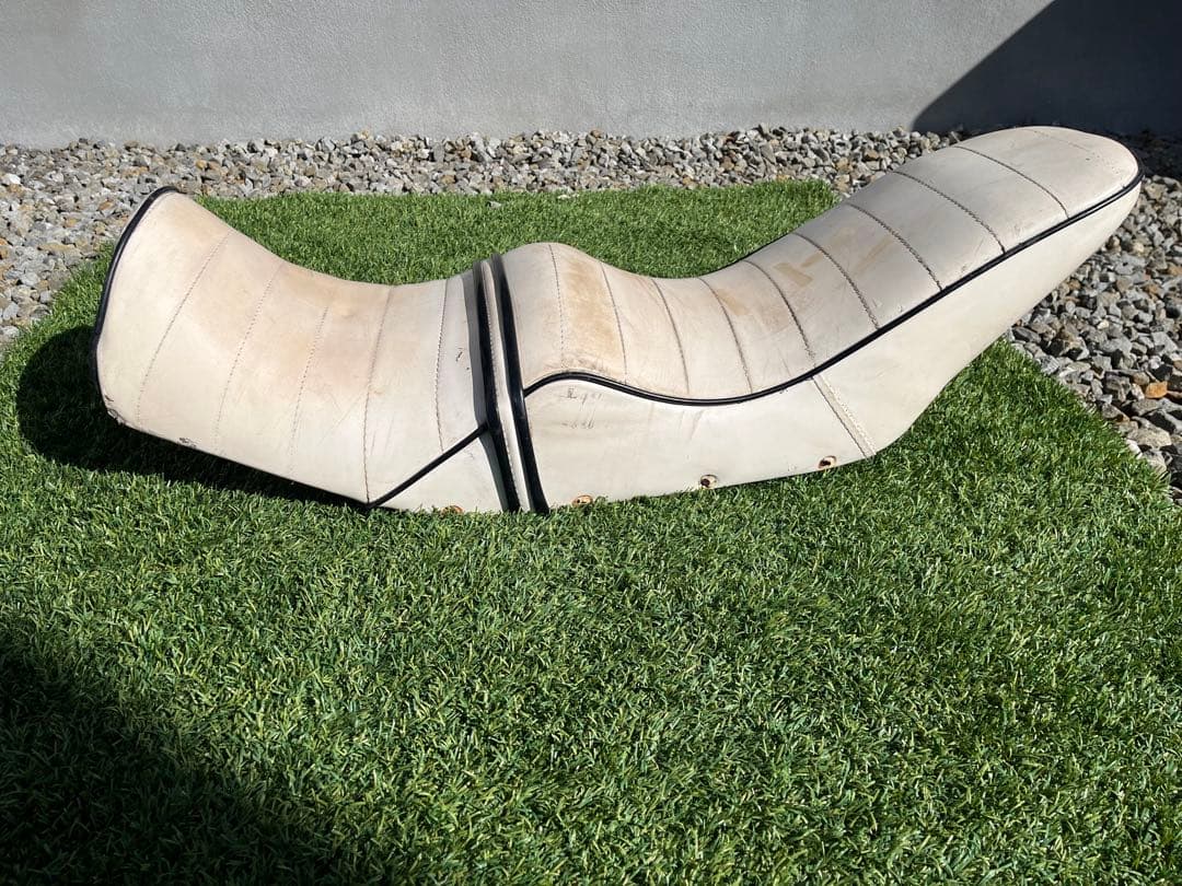 xjr400 4hm 3段シート