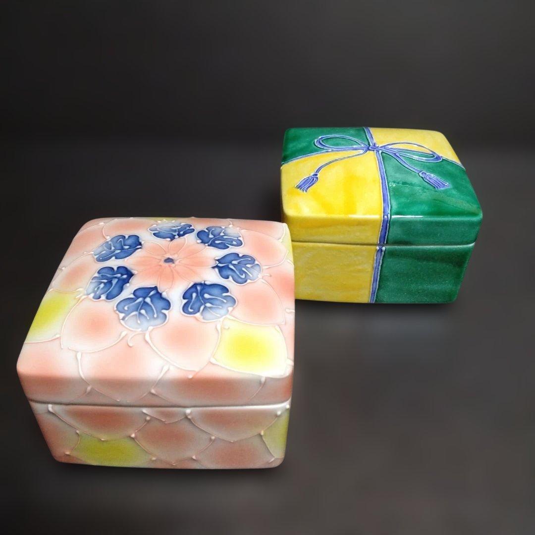 新品 有田焼 文山窯 陶箱2個　お祝い　縁起物