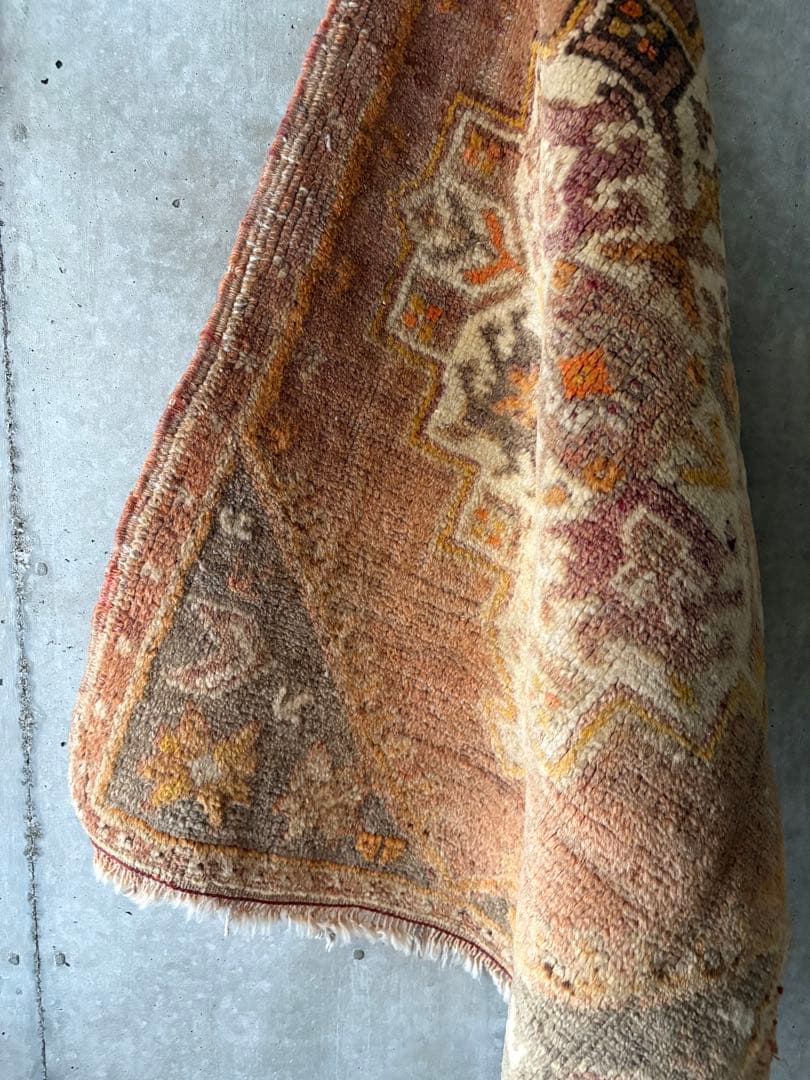 No.3 トルコヴィンテージラグ　75x55cm