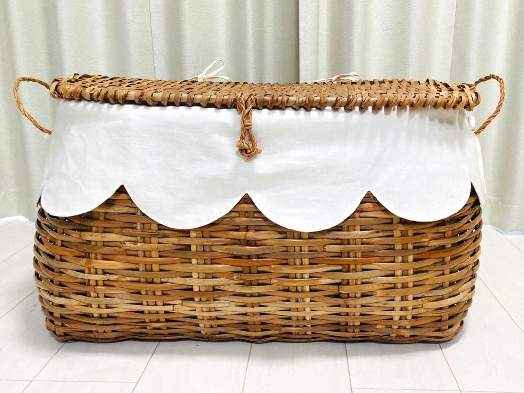 カトリーヌ ドゥヌアル ラタン バスケット