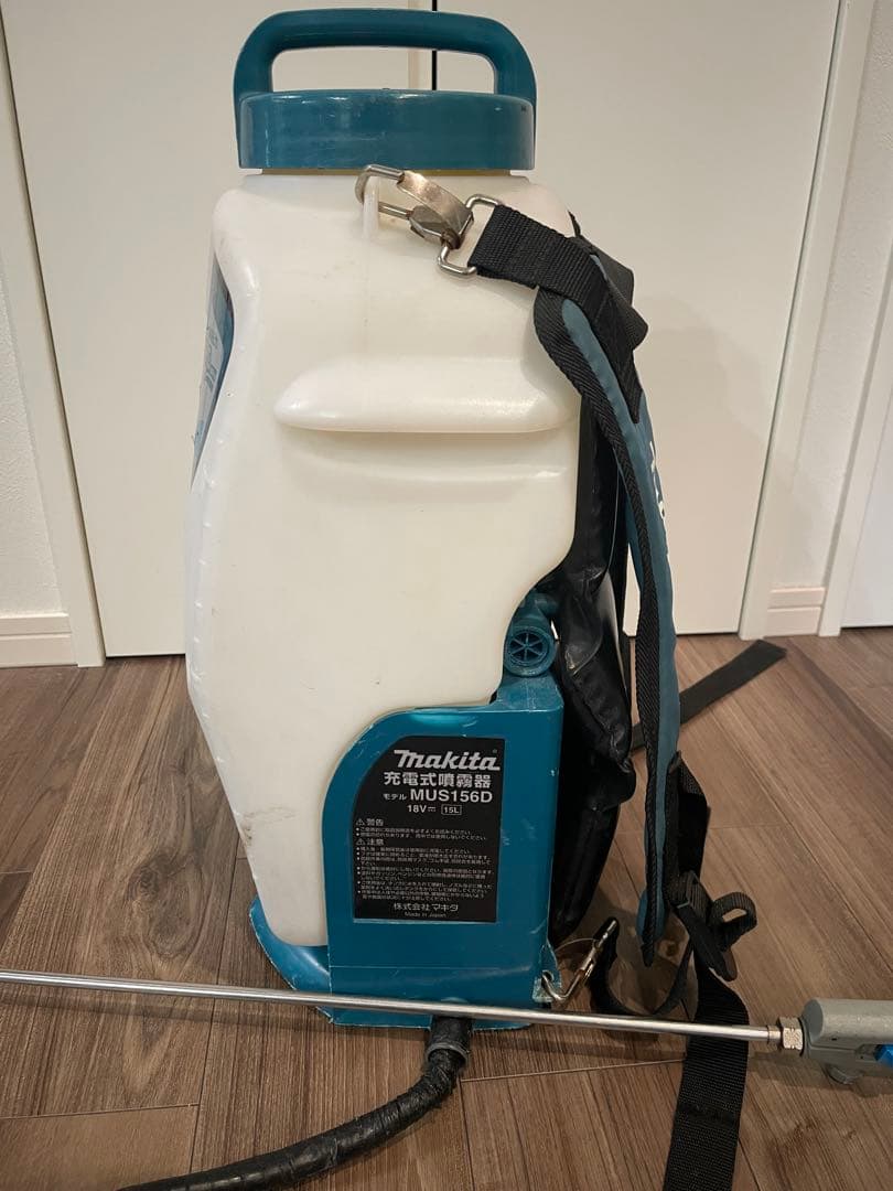 makia マキタ 充電式噴霧器 MUS156D
