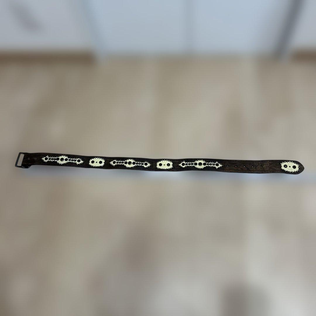 ダークブラウン 装飾ベルト