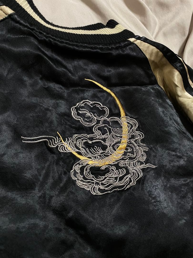 SATORI ２面用 日本限定 虎と桜刺繍 スカジャン レーヨン unisex