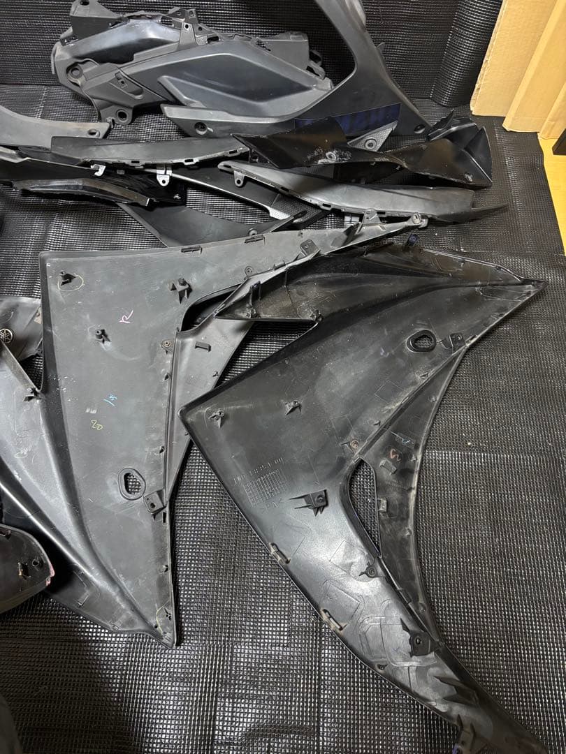 YAMAHA YZF-R3 純正外装一式 2016年外し R25流用も可