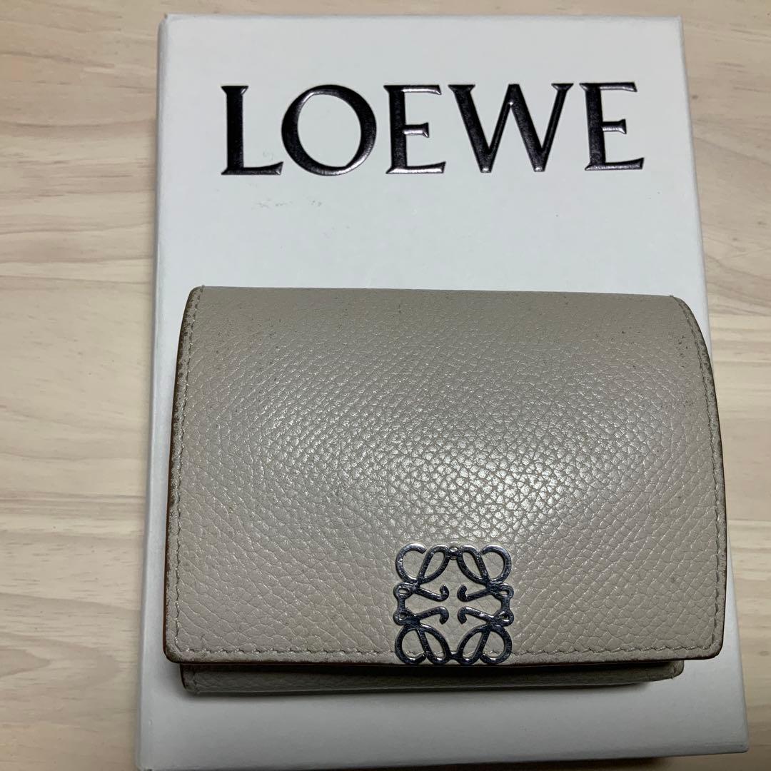 LOEWE 三つ折り財布 グレージュ　ベージュ ライトグレー　レザー