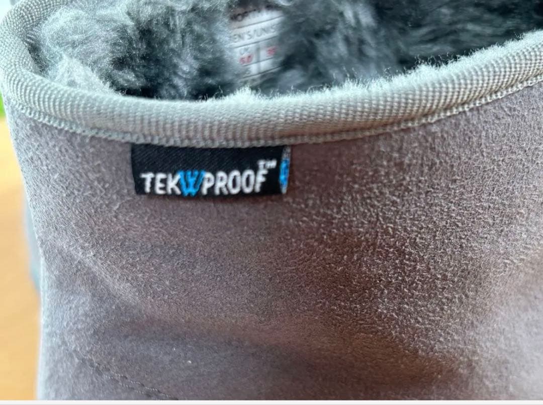 新品訳あり　ノースフェイス　ウィンターキャンプブーツNF5199 グレー24cm