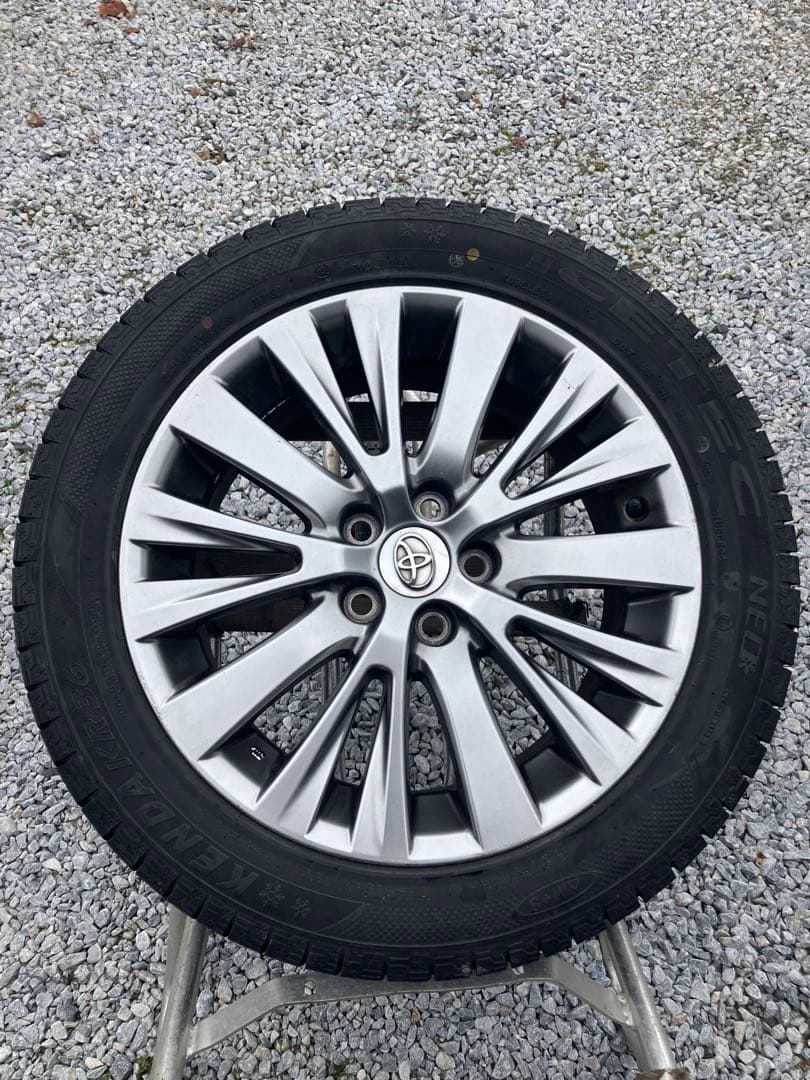 スタッドレスタイヤ 18インチ4本 ホイール付