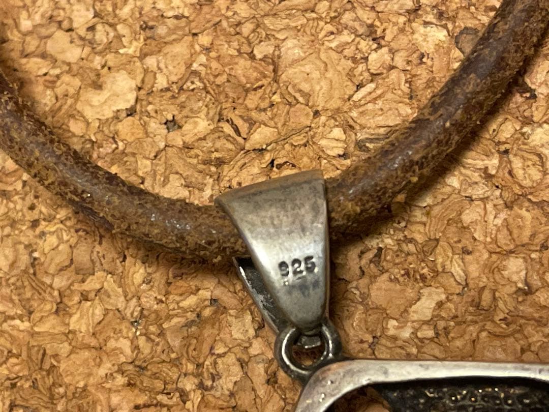 ◆感謝価格◆希少品◆シルバー925×AZ950レザーネックレス◆