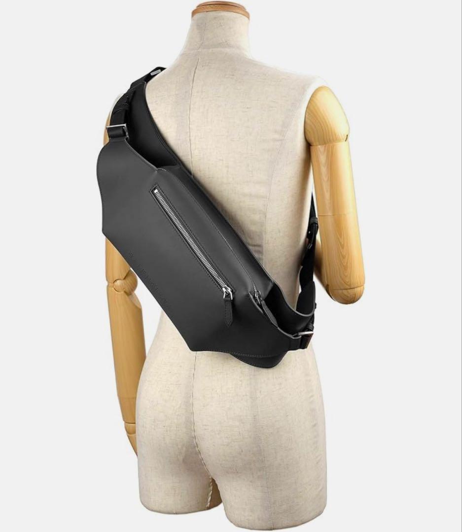 BALENCIAGA(バレンシアガ)ボディバッグ☆グレー