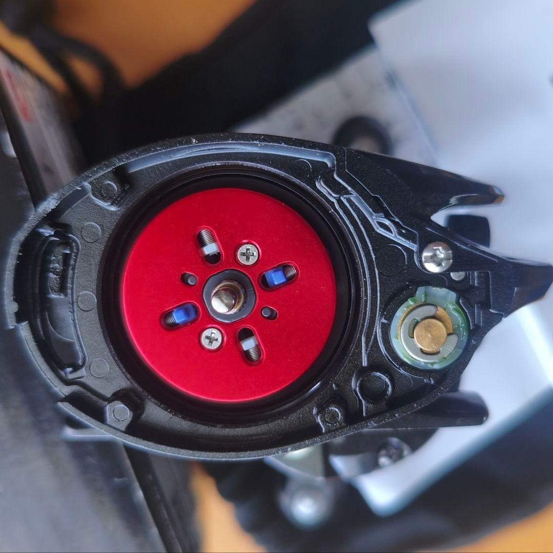 Abu Garcia ROXANI 7-L ベイトリール美品キズ1個有