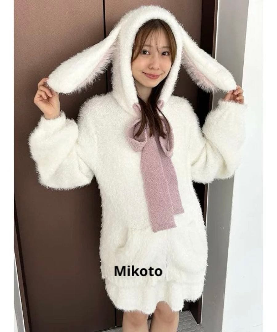 SNIDEL  ニットパーカー＆スカショーパン＆ソックス