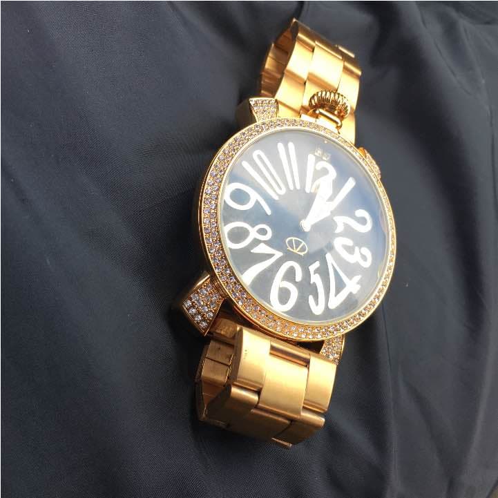 腕時計 PERVALENTINO 30 th anniversary