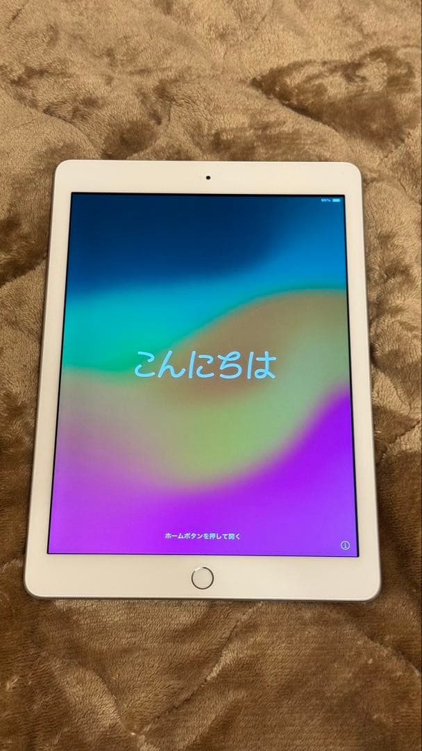超美品iPad第6世代 9.7インチ 128GB Wi-Fi シルバー