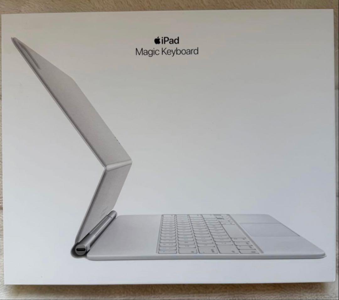 【極美品】純正 12.9インチiPad用Magic Keyboard ホワイト