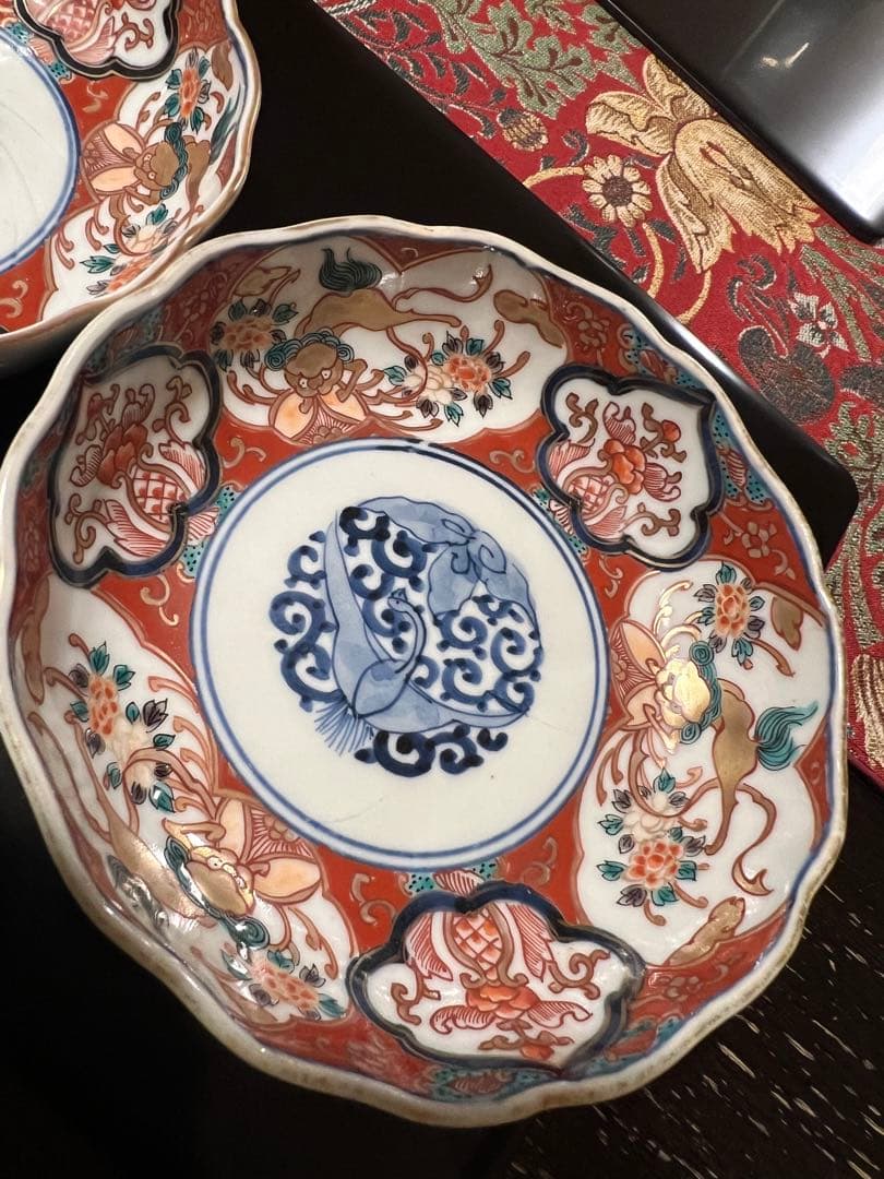 30%OFF！伊万里焼 赤絵「獅子」なます皿×2枚・蓋付椀×2つ 4点セット