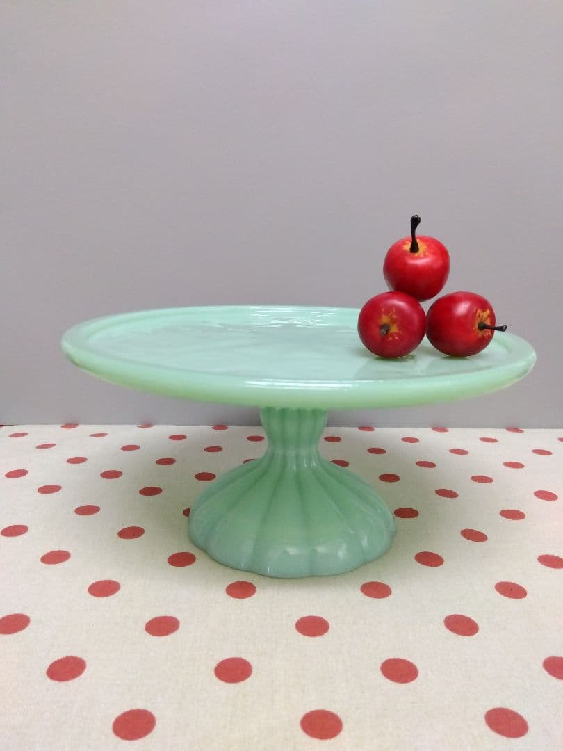 最終価格！ ケーキスタンド　USA　ミルクガラス ジェダイ ディスプレイ