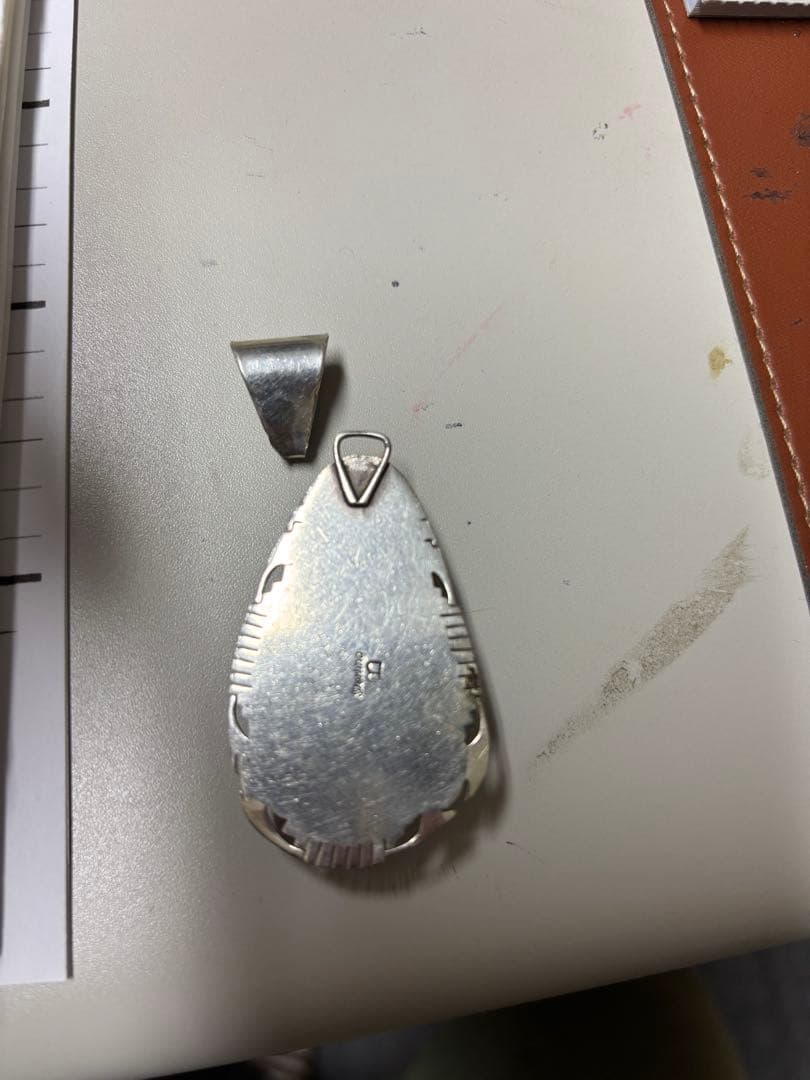 ターコイズ シルバーペンダント　インディアンジュエリー　ホピ