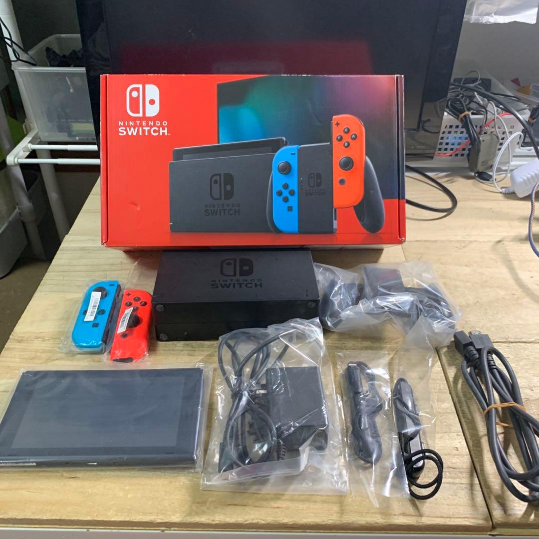 Nintendo Switch 本体 ネオンブルー/ネオンレッド　2020