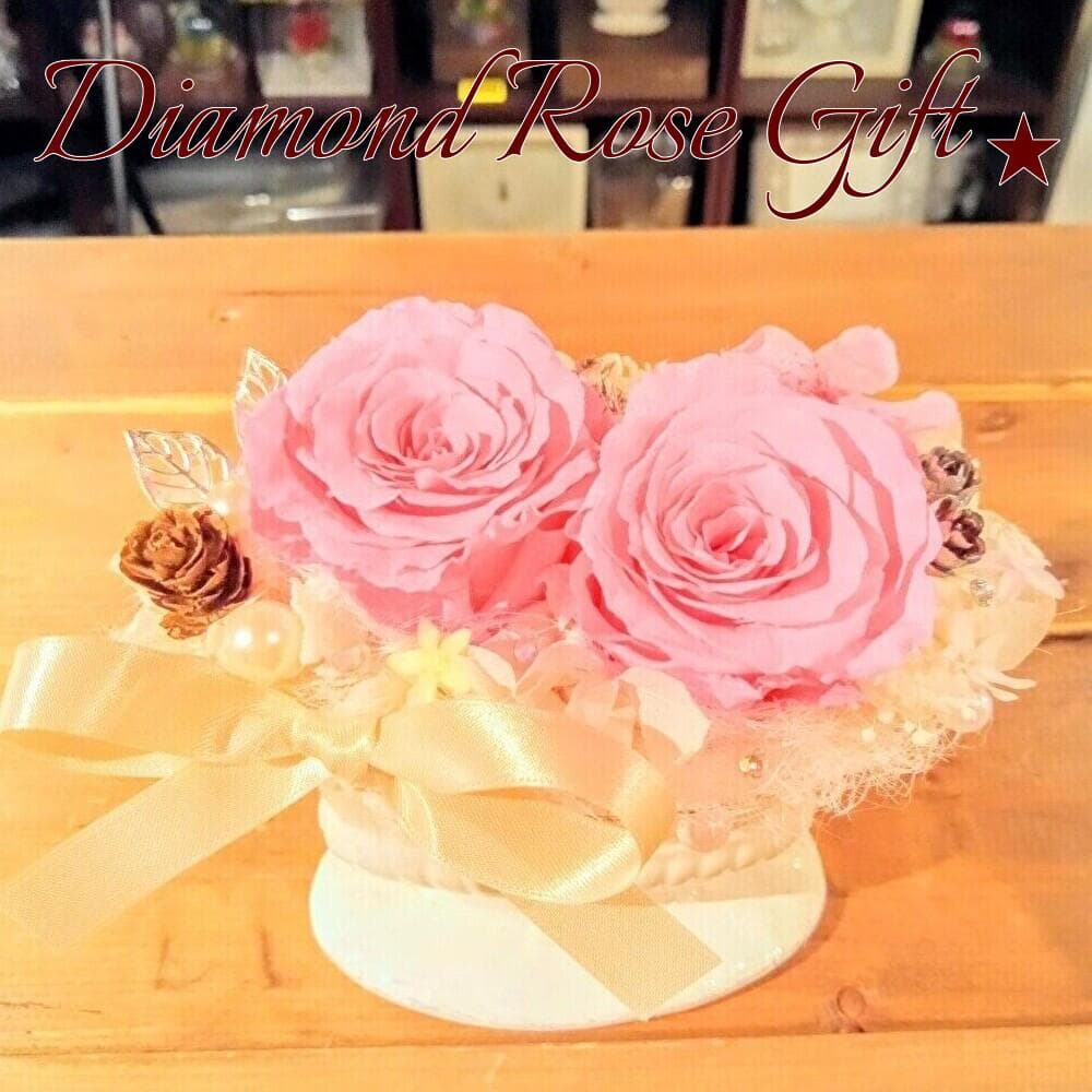 【高級プリザーブドフラワー】　桜＆ピンクローズ 　陶器フラワーアレンジメント