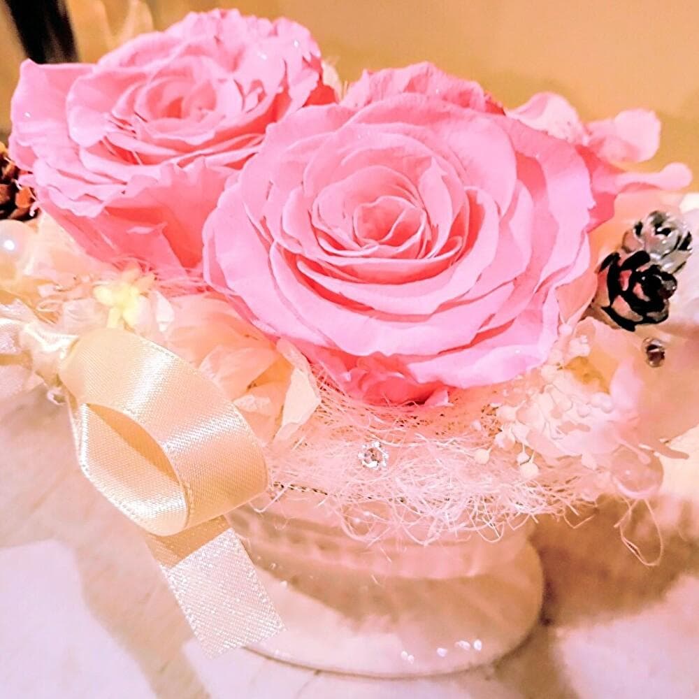 【高級プリザーブドフラワー】　桜＆ピンクローズ 　陶器フラワーアレンジメント