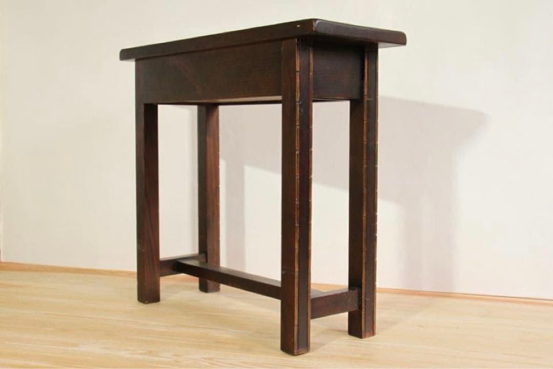 棚　飾り棚　小さめ　花台　飾り台　木製　彫刻　アンティーク　古道具