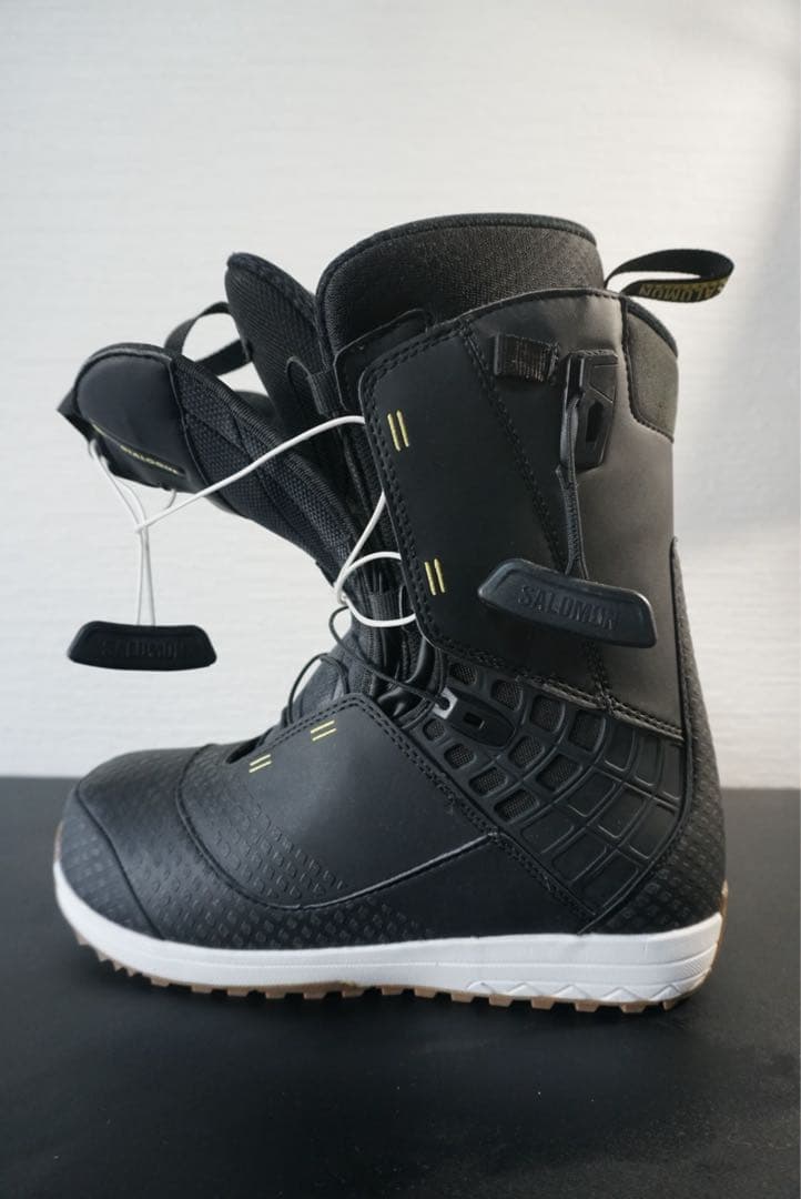 スノーボードブーツ サロモン