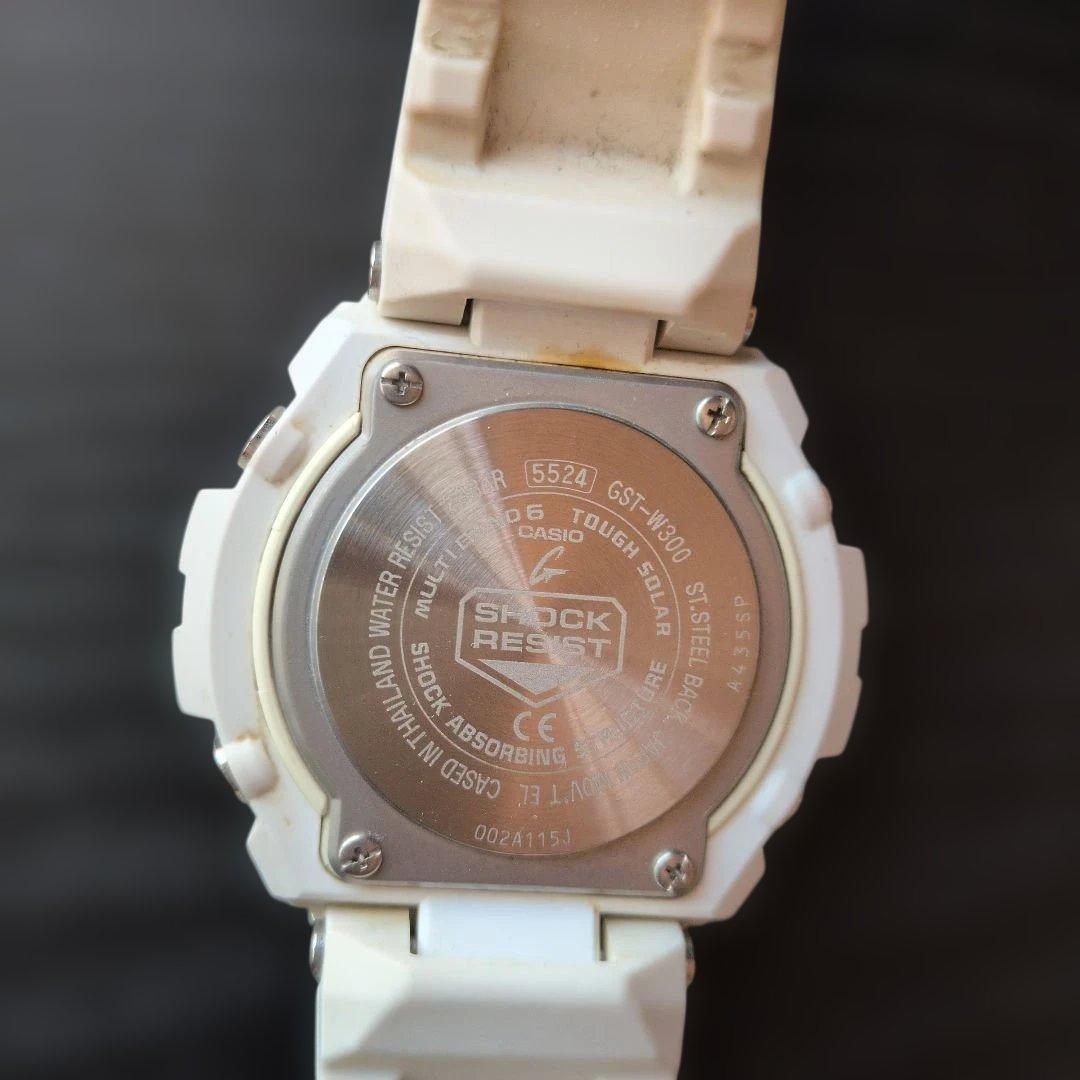 G-SHOCK GST-W400 ホワイト