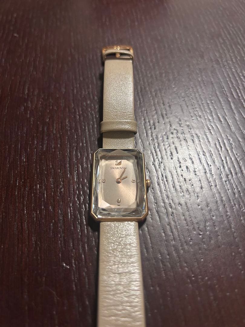 UPTOWNグレージュ／SWROVSKI腕時計