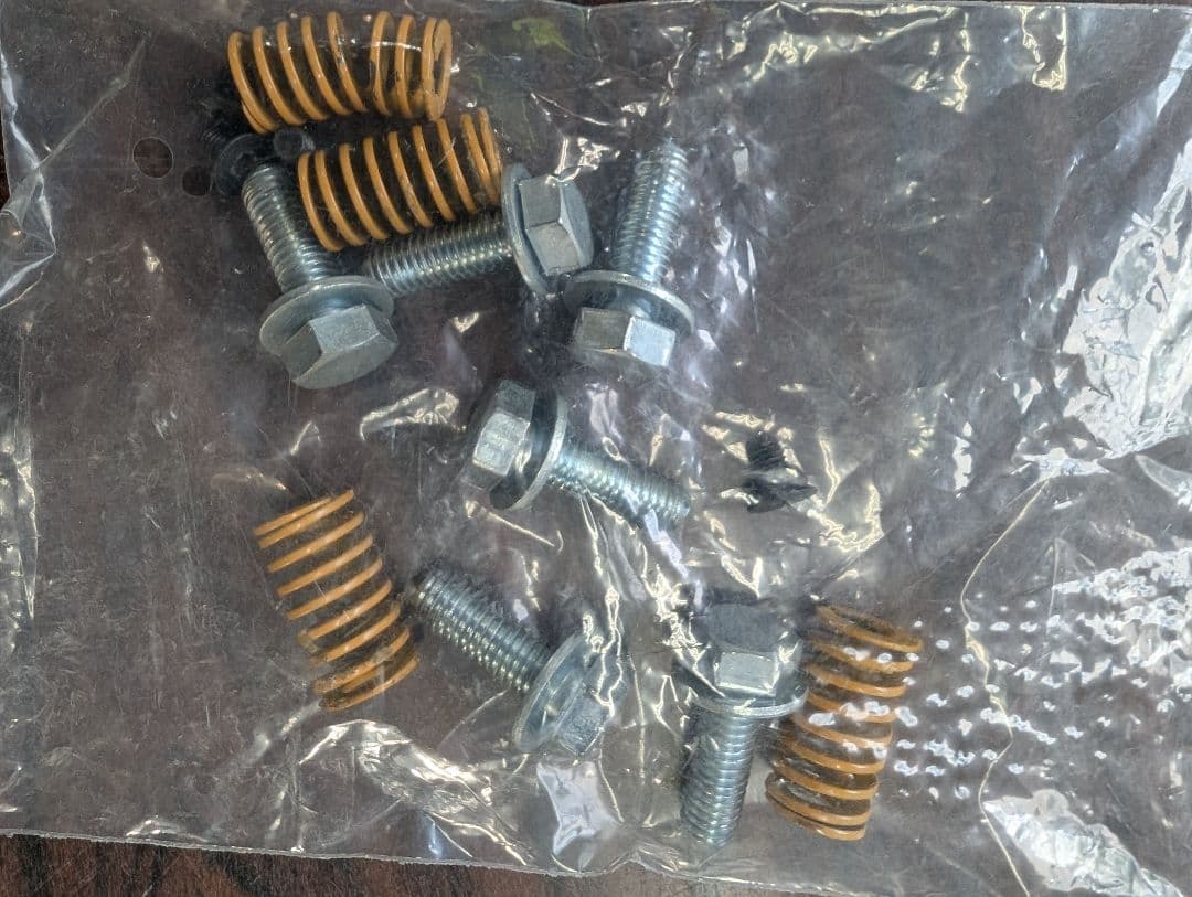 200系ハイエース　フロントシート180度回転 Tilt Swivel Seat