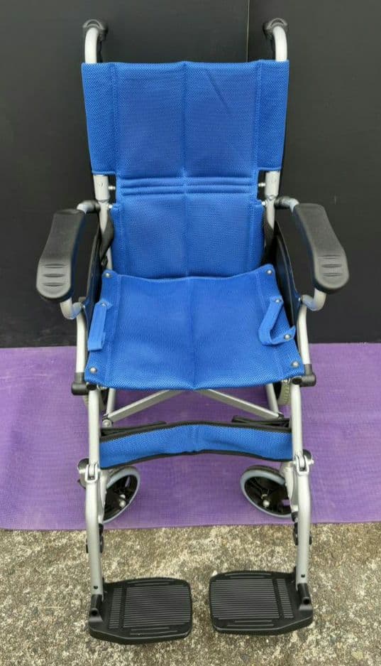 Care-Tec Japan折り畳み車椅子 介護シルバーカー手押し車直接引取歓迎
