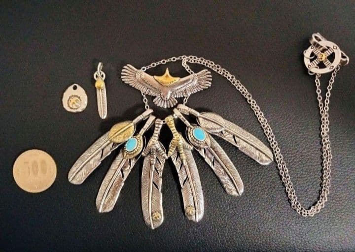 超豪華！特大金爪&ターコイズ　フェザー　ネックレス【イーグルフック&ホイール付】