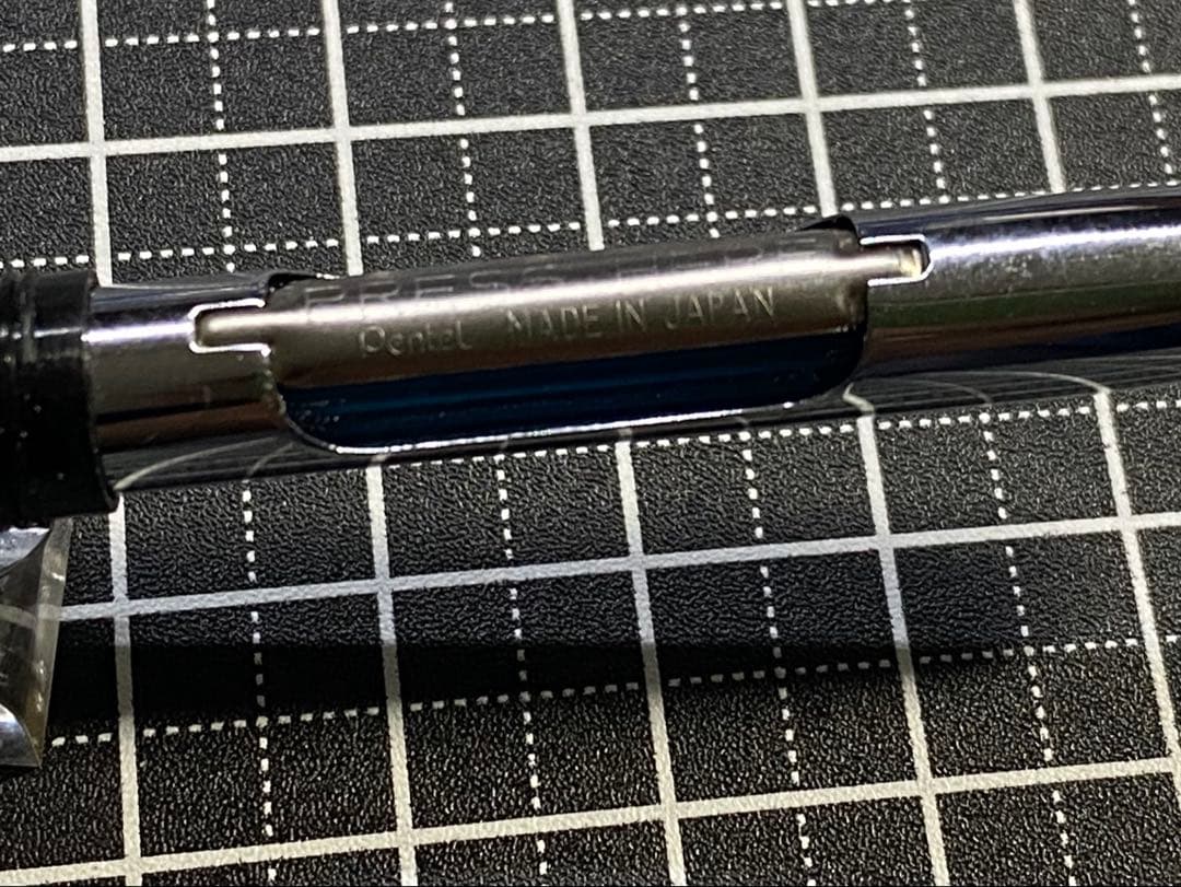 Burberry NOVA 布張り　万年筆　字幅M