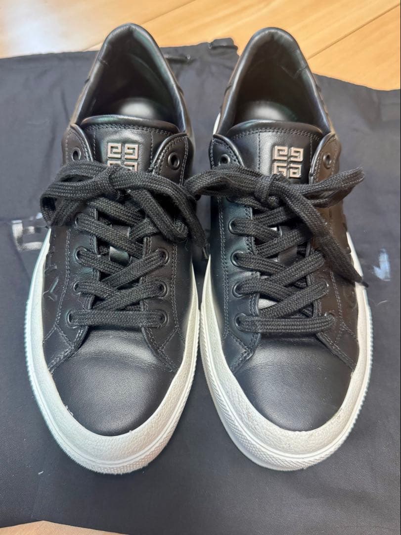 最終値下げ！！Givenchy スニーカー/39