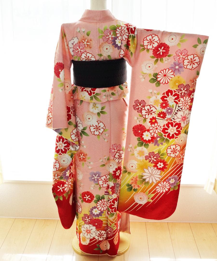 豪華振袖単品　正絹　ピンク　地模様　金　成人式　結婚式　パーティ【２０３６】