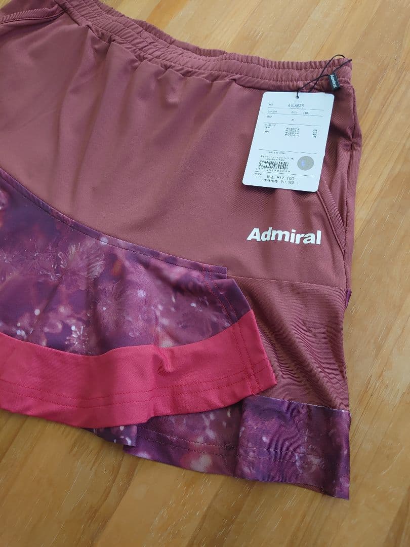 新品未使用　Admiral レディススコート　ATLA536 レッド　M