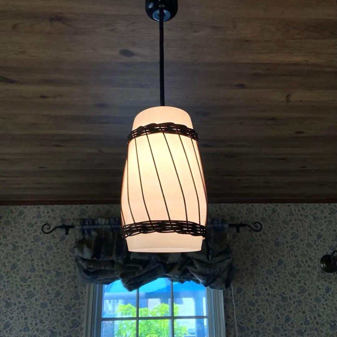 天井照明　和モダン　乳白ガラス　昭和レトロ　ペンダントライト