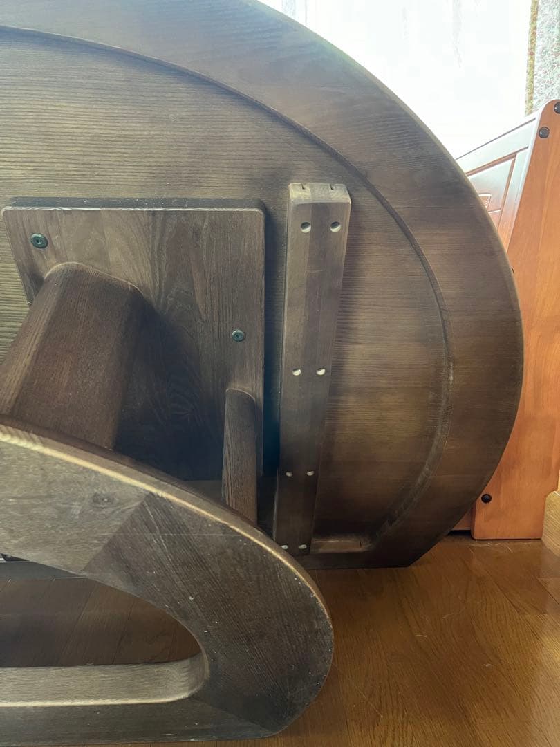 【大幅値引可能】ナガノインテリア　オーバル型ダイニングテーブル