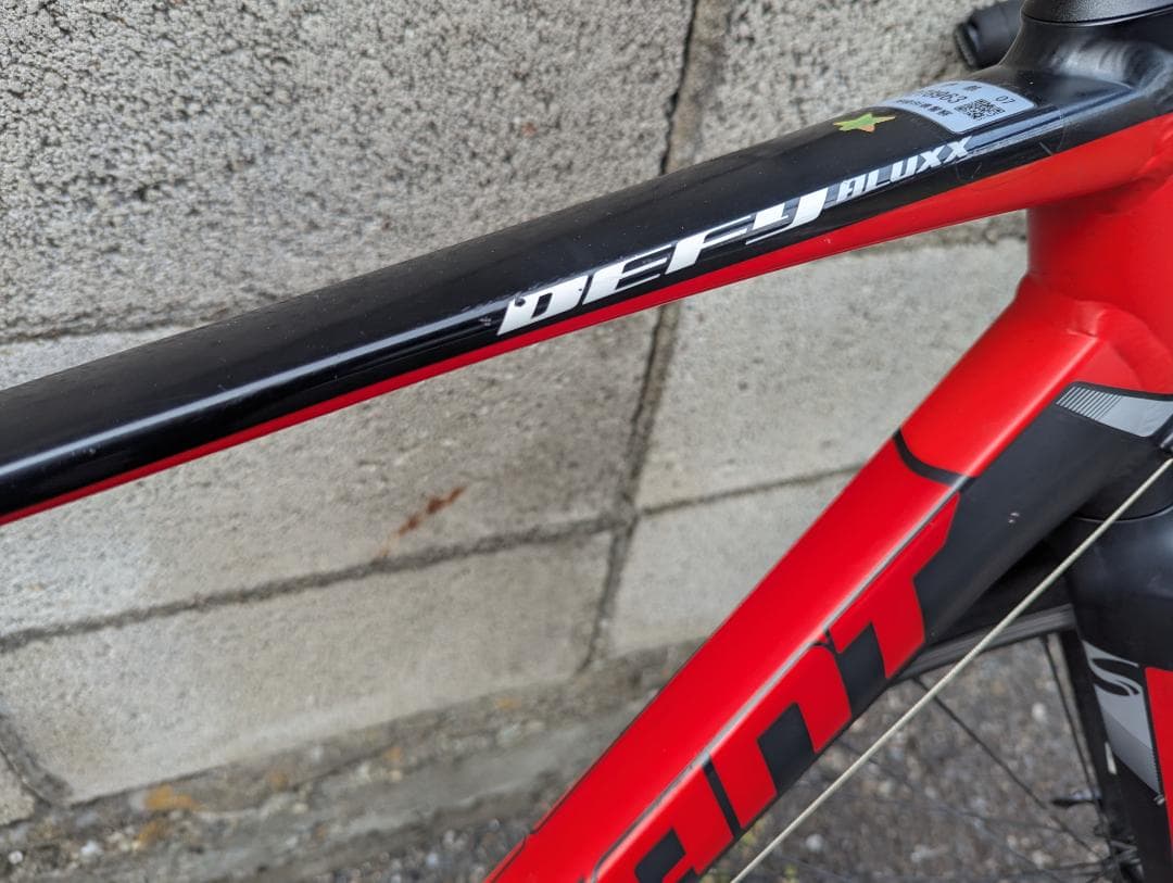 T*A様 300円スタート売切り！GIANT DEFY SORA Mサイズ　17