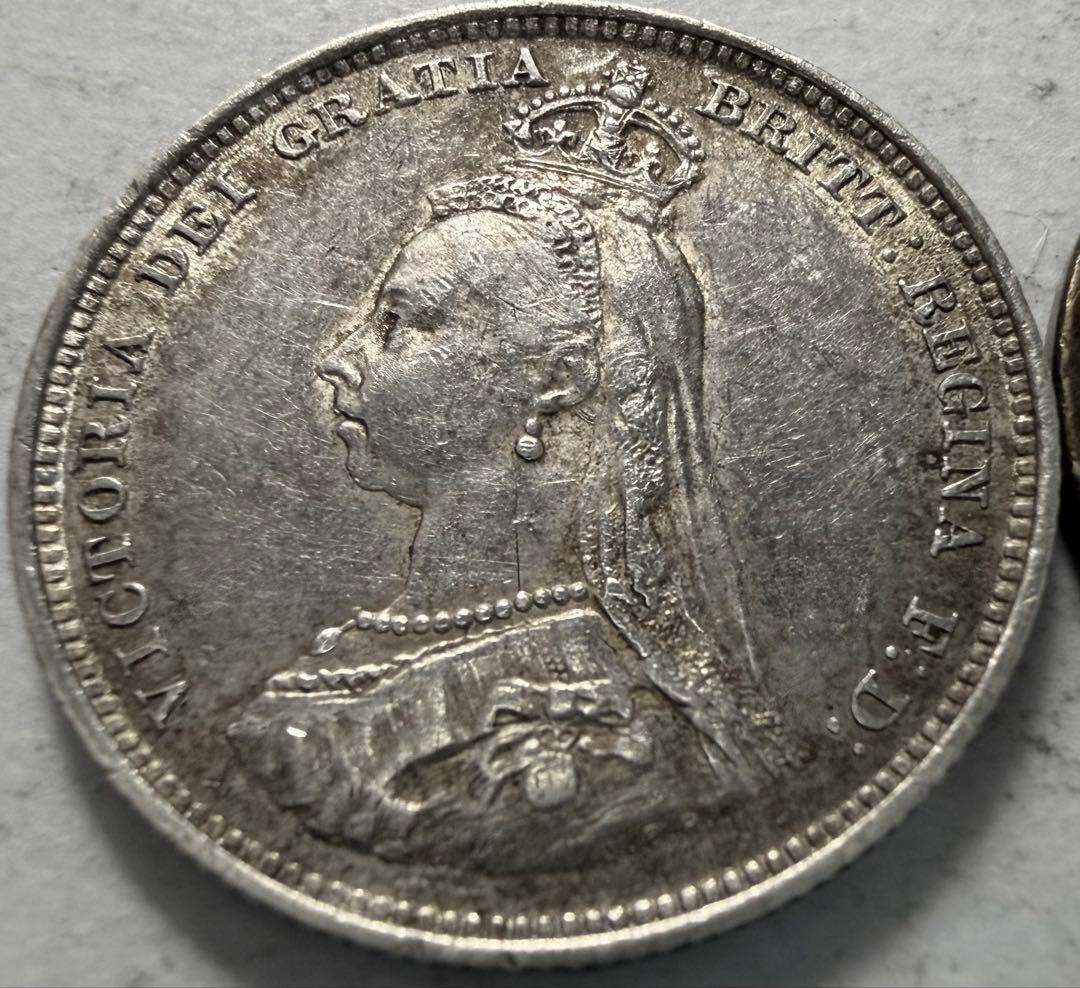 イ*レ様 1877年英国ジュベリーヘッドヴィクトリア女王 シリング銀貨