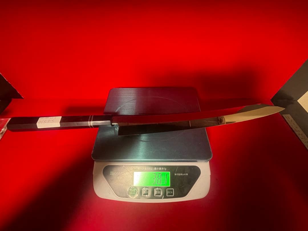 包丁　剣型切付　尺ニ　鏡面仕上げ　切味抜群箱付　未使用品