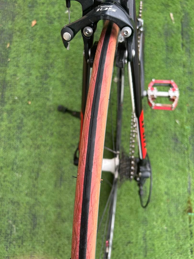 2.1 Trek Red/Black ロードバイク 中古