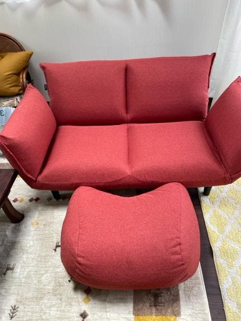 赤いソファベッド